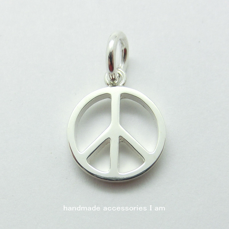 受注生産商品　ちょい足しピースマークペンダント　シルバー925　IP0427