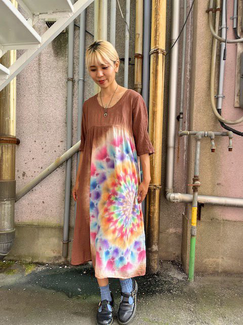 リメイク　本染　ワンピース ロング　派手　個性的　大漁旗　古旗Ｂ 古布リメイク 幟旗の柿渋染ロールカラーBigワンピース 2way 古布