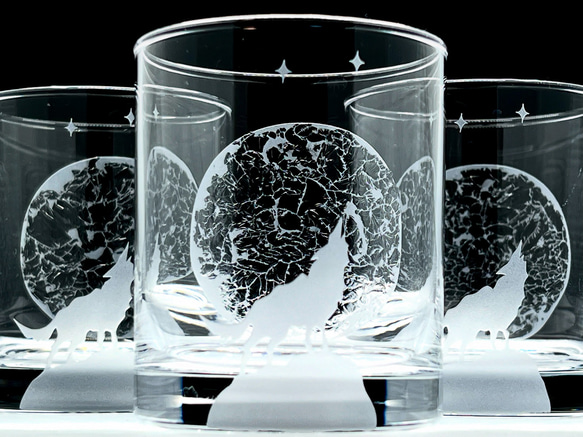 メロウグラスさんの青いお月様の作品 ロックグラス・グラス 月にほえろ！ 満月と狼 グラス enSo-glass