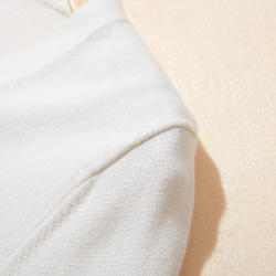 ★現貨★ 全年熱賣！ 100%純棉長袖V領開襟衫 針織系列 白色 220902-01 第6張的照片