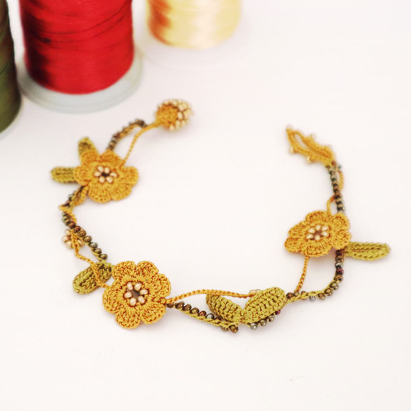 OYA crochet Bracelet [MARY] Mustard 第2張的照片