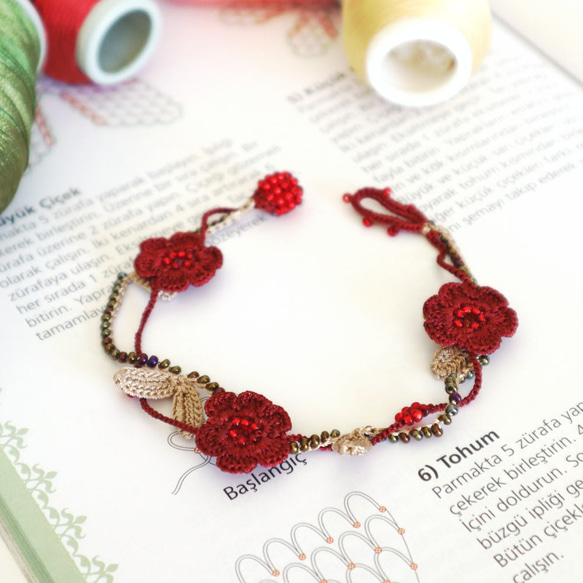 OYA crochet Bracelet [MARY] Burgundy 第1張的照片