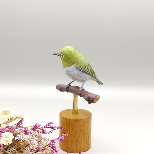 野鳥彫刻 メジロ 止まり木セット 作者ituo 野鳥彫刻 メジロ 止まり木セット 作者ituo