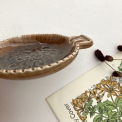 アンティーク陶器の灰皿　花柄　アート 暮らし　ギフト　お土産　ロンドン　ジュエリーケース wade 4枚目の画像