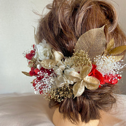ドライフラワー 髪飾り ヘッドパーツ 成人式 卒業式 結婚式 前撮り 赤 振袖ヘア 袴ヘア ウェディング 4枚目の画像