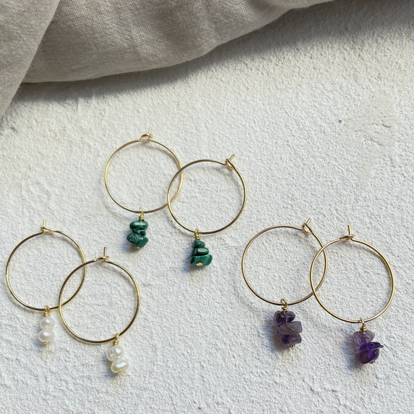 天然石* ちいさな つぶつぶ フープピアス ピアス（フープ