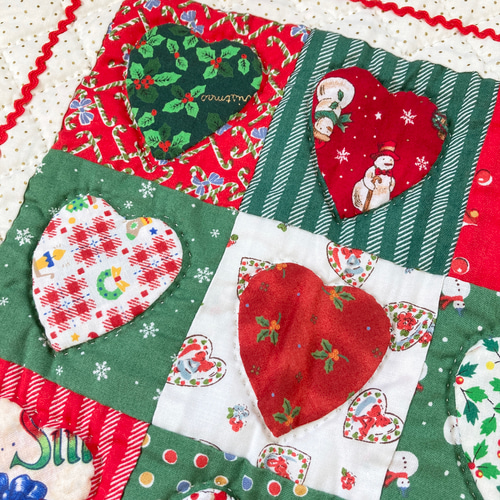 パッチワークタペストリー　ハンドメイド　【未完成】レッドワークキルト パッチワークタペストリー ハンドメイド 【未完成】レッドワークキルト