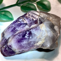 シェブロンアメジスト　ツイン　紫水晶　ラフストーン　原石
