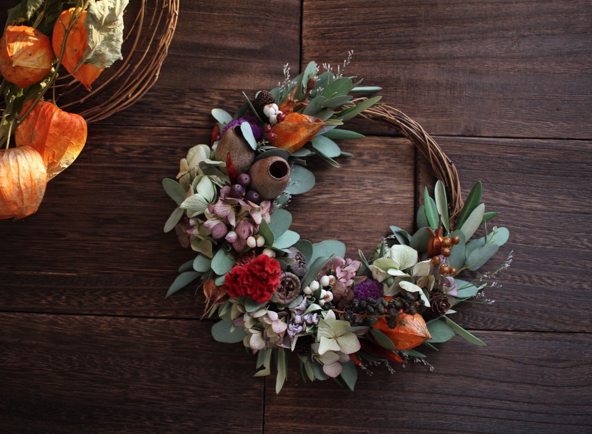 ハロウィン✳︎ほおずきとユーカリの三日月リース◎