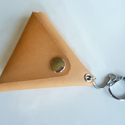 ヌメ革シルバースネークキー付三角コインケース 2枚目の画像