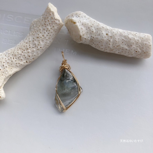 14kgf】アンダラクリスタル アダマンティン ＊光の宝石＊ ペンダント