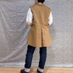 ロングベスト (キャメルベージュ)  重ね着スタイルにおすすめ 体型カバー ロングジレ  ポケット付き 秋色 15枚目の画像