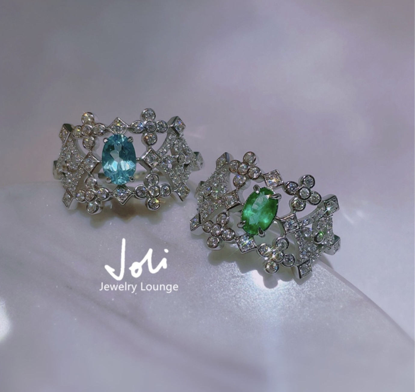 ナチュラル エメラルド 天然 グリーン ワイドリング キラキラ ゴージャス  指輪 緑 レトロ オーバル