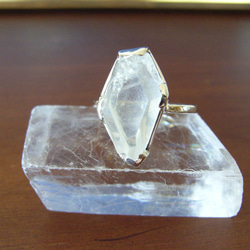 SVチベット水晶リング 2枚目の画像