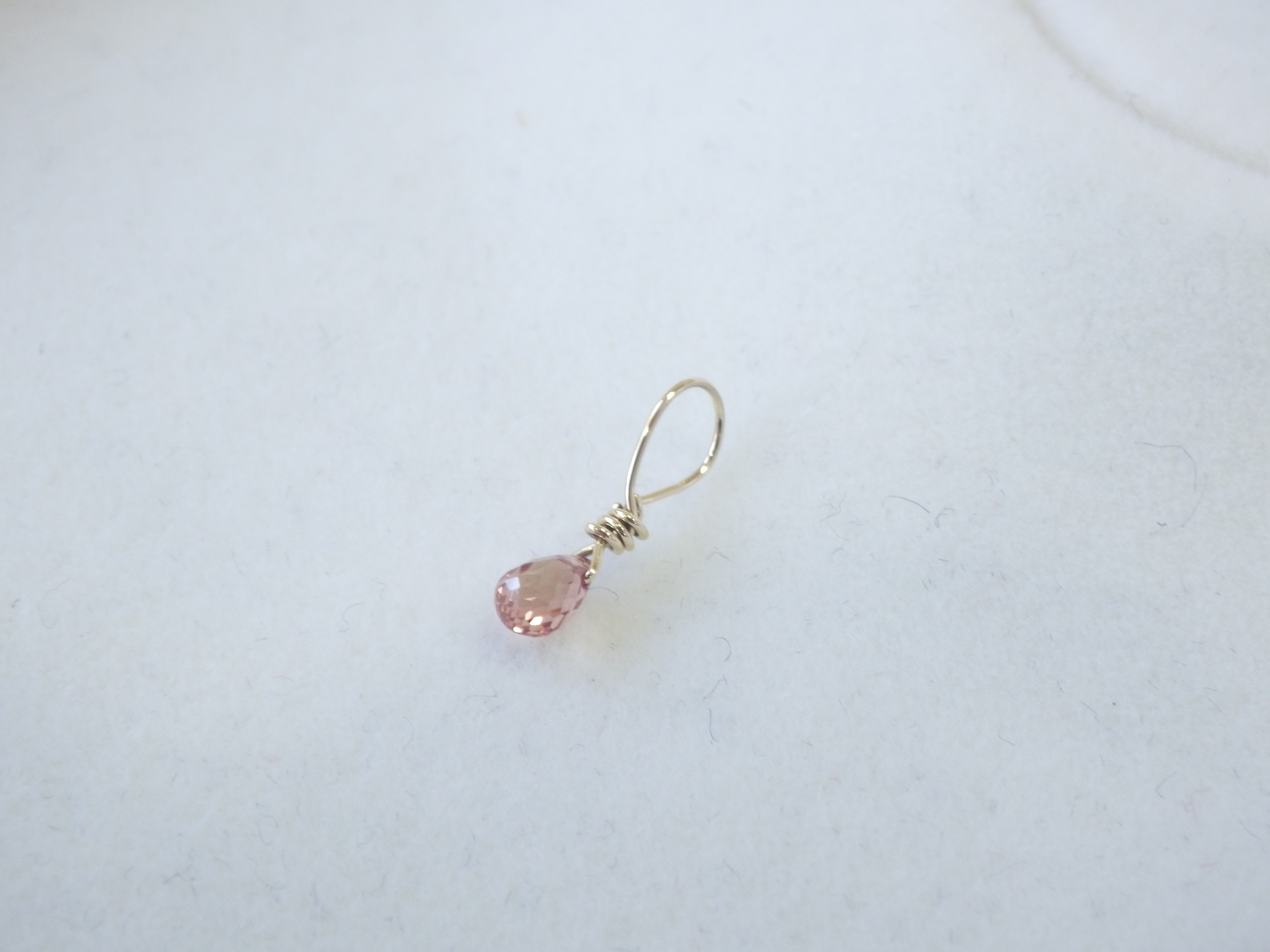 K18YG　ブリオレットカット　サファイア（オレンジ２）　ペンダントトップ