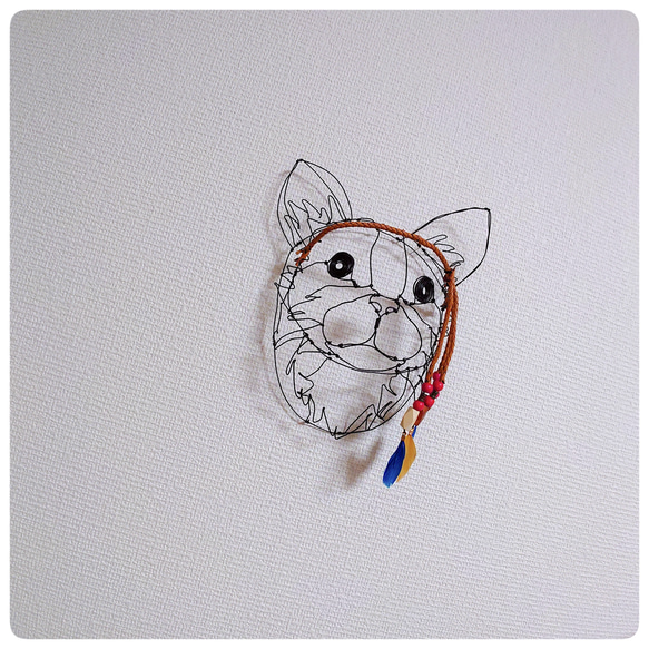 ワイヤーアート　ヘアバンドをつけた猫ちゃん 2枚目の画像