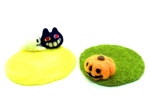 【羊毛フェルト】ハロウィン.ver かぼちゃとオバケ付ミニマット2枚セット 1枚目の画像