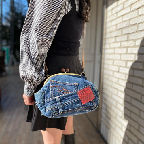 がま口ショルダーバッグ デニムリメイク ヌメタグ【スマホの