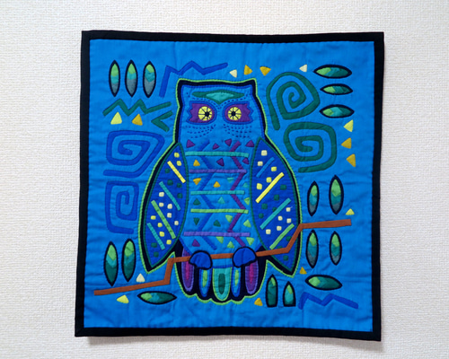 モラ フクロウのキルトタペストリー タペストリー・壁掛け Quilt-mama