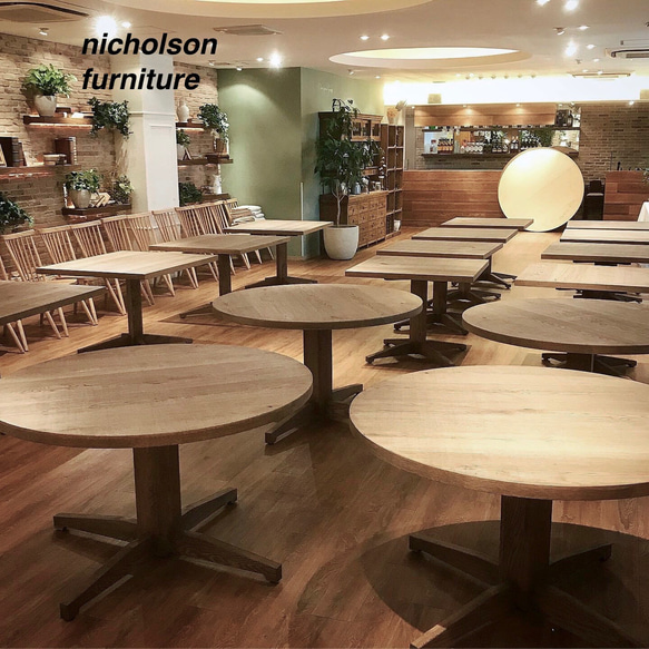 ヴィンテージ風 丸型ダイニングテーブル　一本脚　パーティーテーブル　ミーティングテーブル［ 定番品・受注生産 ］ cm 受注生産 天板は フシ キズ 割れ まで 刻み ご希望の場合は一度お問合せ下さい