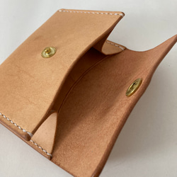 牛ヌメ革で作ったマルチケース　コインケース　カードケース　ハンドメイド　総手縫い 1枚目の画像