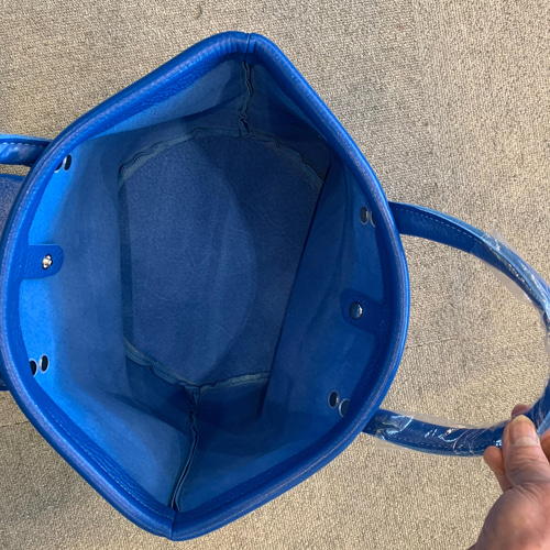 母の日プレゼントに！本革レザーマザーズバッグ（ポーチ付）No.137090