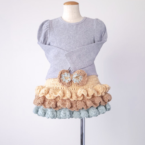babytoly 手編み フリルスカート クリーム色 babytoly 手編み フリルスカート クリーム色