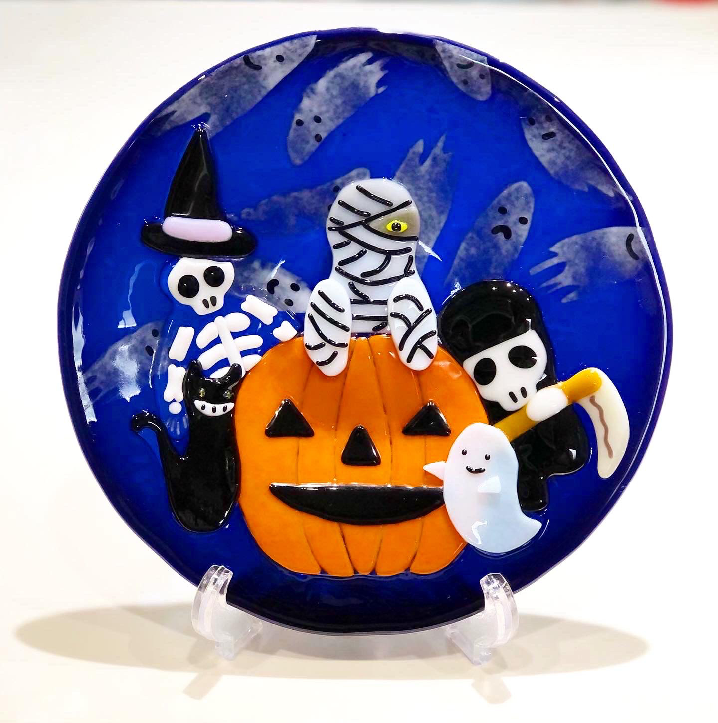 『カボチャの所にみんな集合！！』なお皿