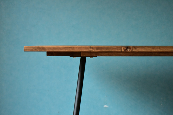 【160㎝】ダイニングテーブル　アイアン脚　ミディアムブラウン160㎝　無垢材　ヒノキ 3枚目の画像