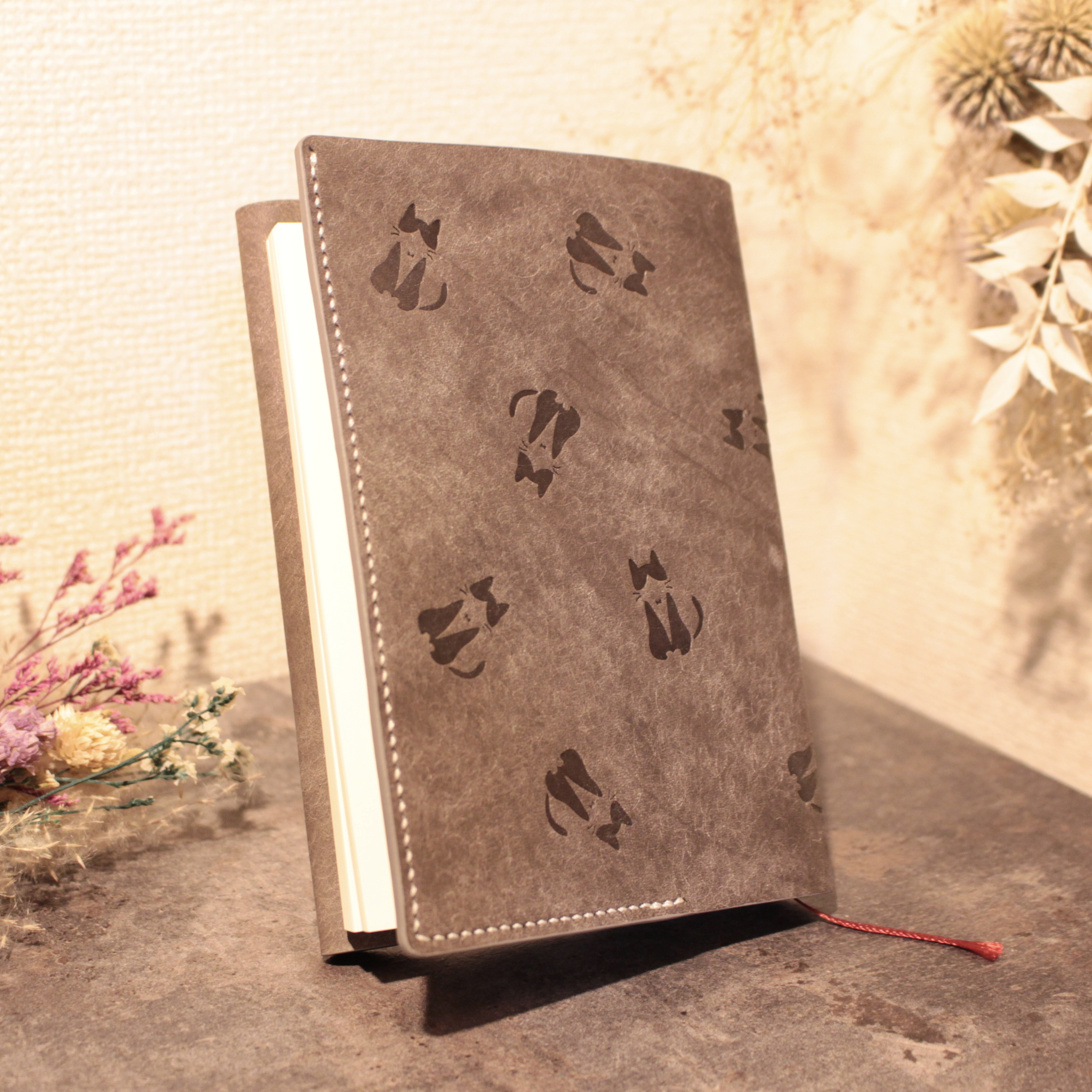 aoneko 文庫本サイズ 魔法使いレディＷパネルブックカバー他おまとめ aoneko様専用 文庫本サイズ レア魔法使いレディWパネルブック