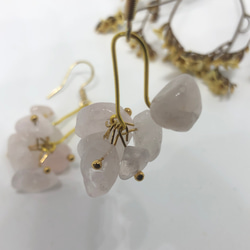 ナチュラルピンククリスタルイヤリング Natural Pink Crystal Earrings 粉晶耳環 第1張的照片