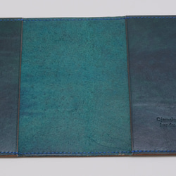 【一点物】本革　ヌメ革一級品手染　A6手帳・文庫本カバー　ティールブルー　鴨の羽色（かものはいろ）　濃い青緑 2枚目の画像