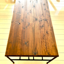 シンプルで木目に表情のあるテーブル　センターテーブル　ローテーブル　アイアン 3枚目の画像