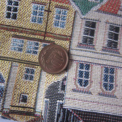 再販フランス生地　Mポーチ　ヨーロッパの家　コスメ入れ　通帳入れ　鍵入れ　コインケース 4枚目の画像
