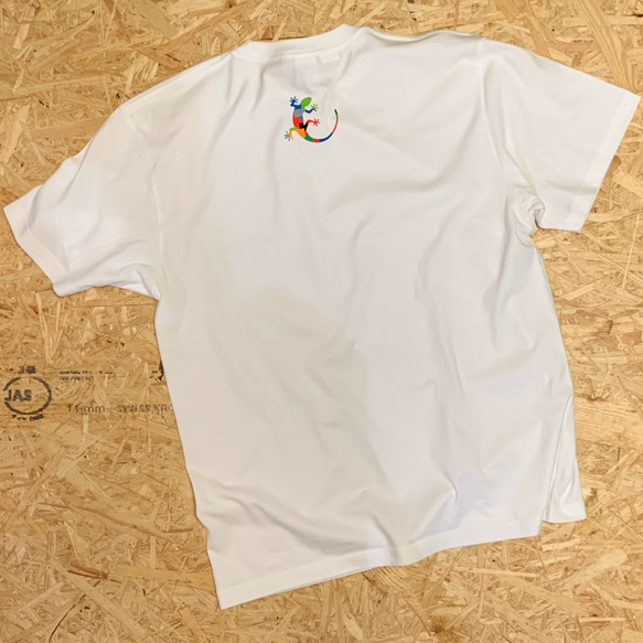 紋付Tシャツ／襟下紋付カラフルヤモリ【受注生産】 6枚目の画像