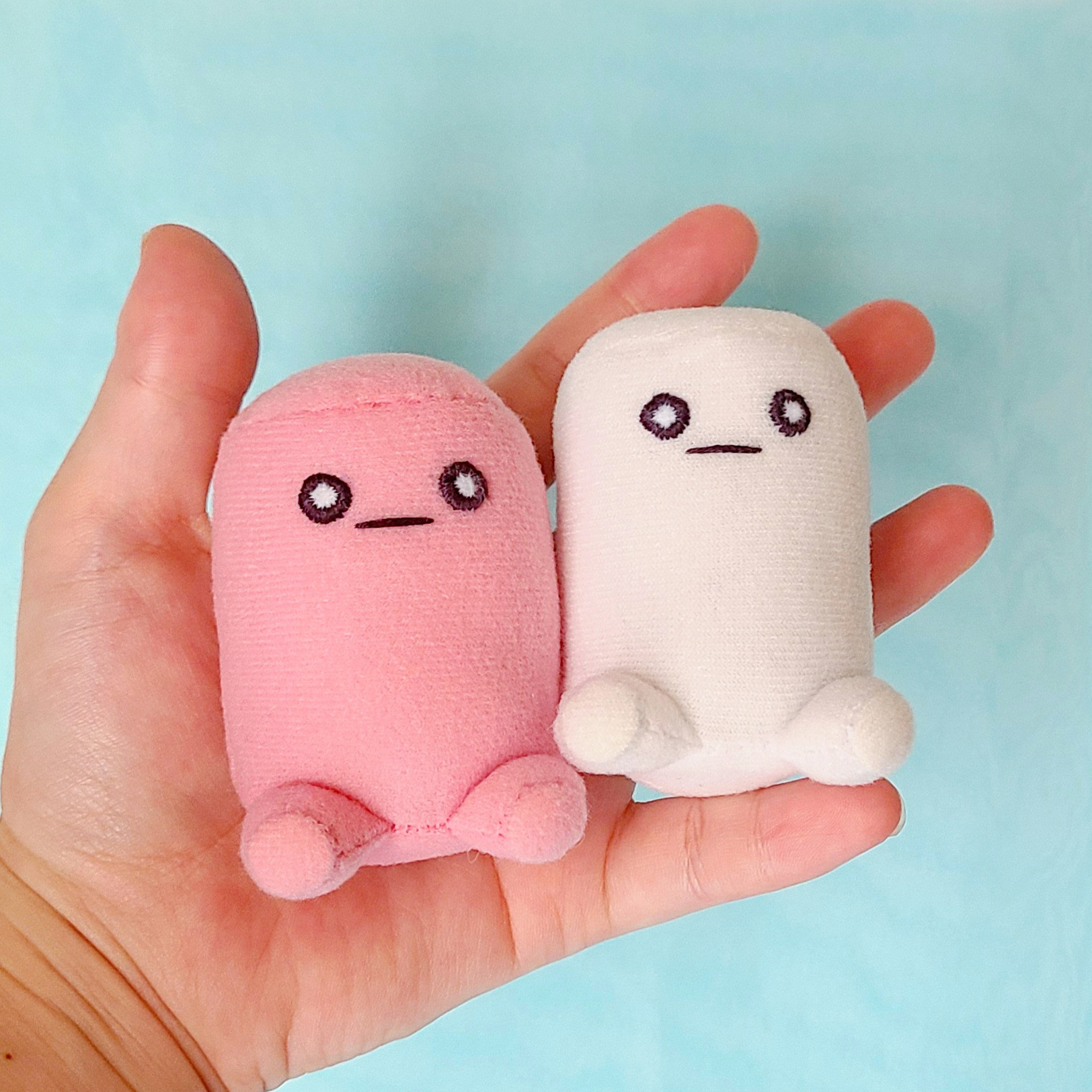マシュマロ型ぬいぐるみ ピンクと水色 マシュマロ型ぬいぐるみ ピンクと水色