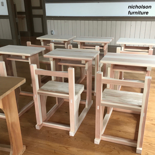 完全復刻品 大正から昭和初期の小学校の勉強机 【 受注生産 完全復刻品 大正から昭和初期の小学校の勉強机 【 受注生産