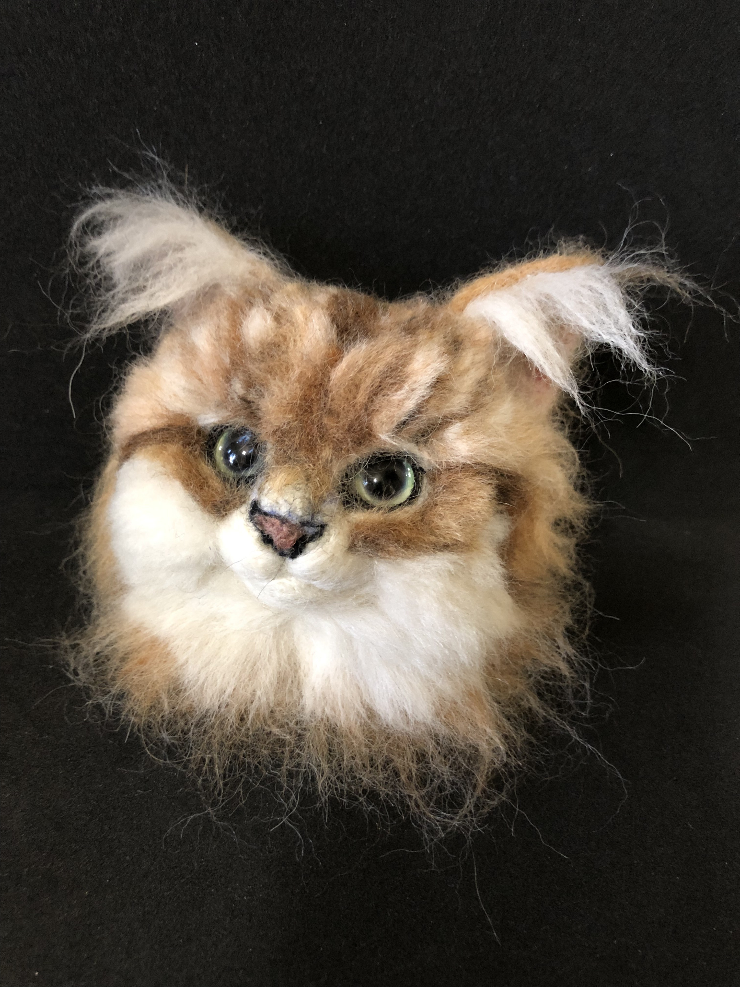 羊毛フェルト　猫　オーダー　壁掛け　ブローチ