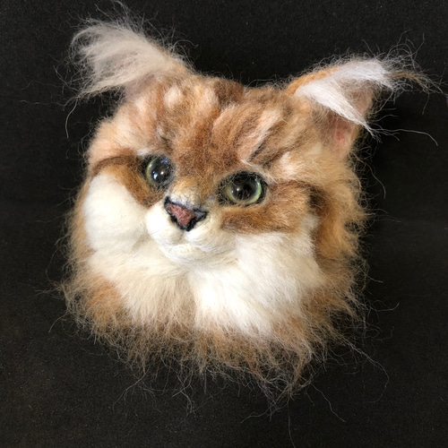 羊毛フェルト 猫 オーダー 壁掛け ブローチ 羊毛フェルト ダイヤ