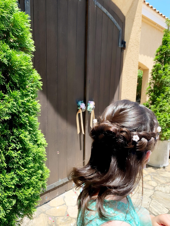 パールのお花の髪飾り　ヘッドドレス　ヘアピン　4つセット 6枚目の画像