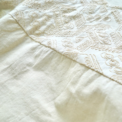 刺繡襯衫燈籠袖/米色/三河紡織 第7張的照片