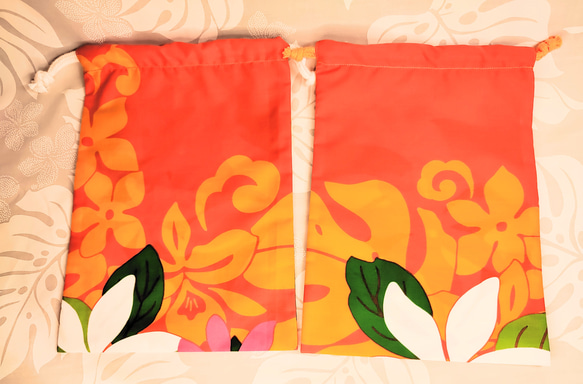 巾着2枚セットハワイアン生地(オレンジ系)ダブルループ・ビックティアレ柄 2枚目の画像