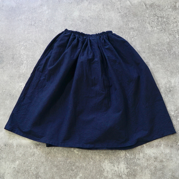 縮褶半身裙/海軍藍/mikawa Textile 第9張的照片