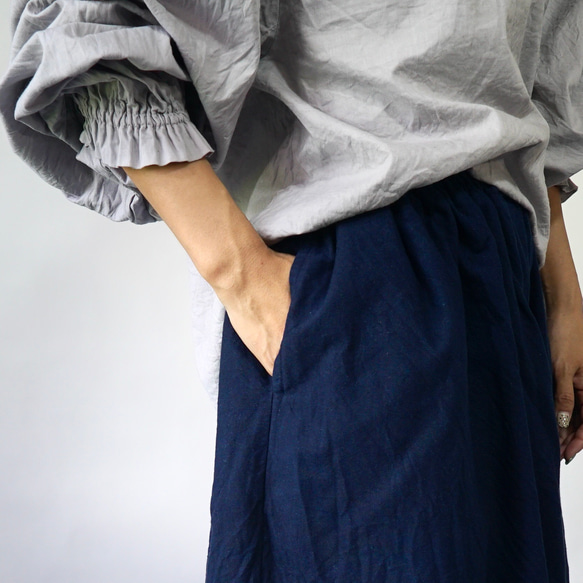 縮褶半身裙/海軍藍/mikawa Textile 第4張的照片