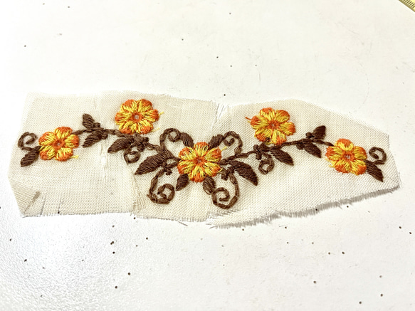 アメリカ ヴィンテージ 刺繍モチーフ 花 糸・ミシン糸 bearskiss