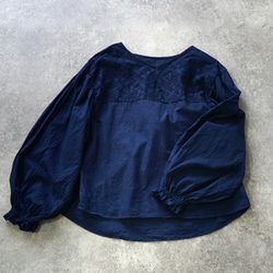 【福袋】刺繡上衣燈籠袖/藏青色+縮褶裙/灰色 第12張的照片