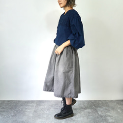 【福袋】刺繡上衣燈籠袖/藏青色+縮褶裙/灰色 第2張的照片