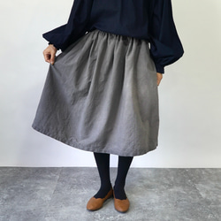 【福袋】刺繡上衣燈籠袖/藏青色+縮褶裙/灰色 第13張的照片