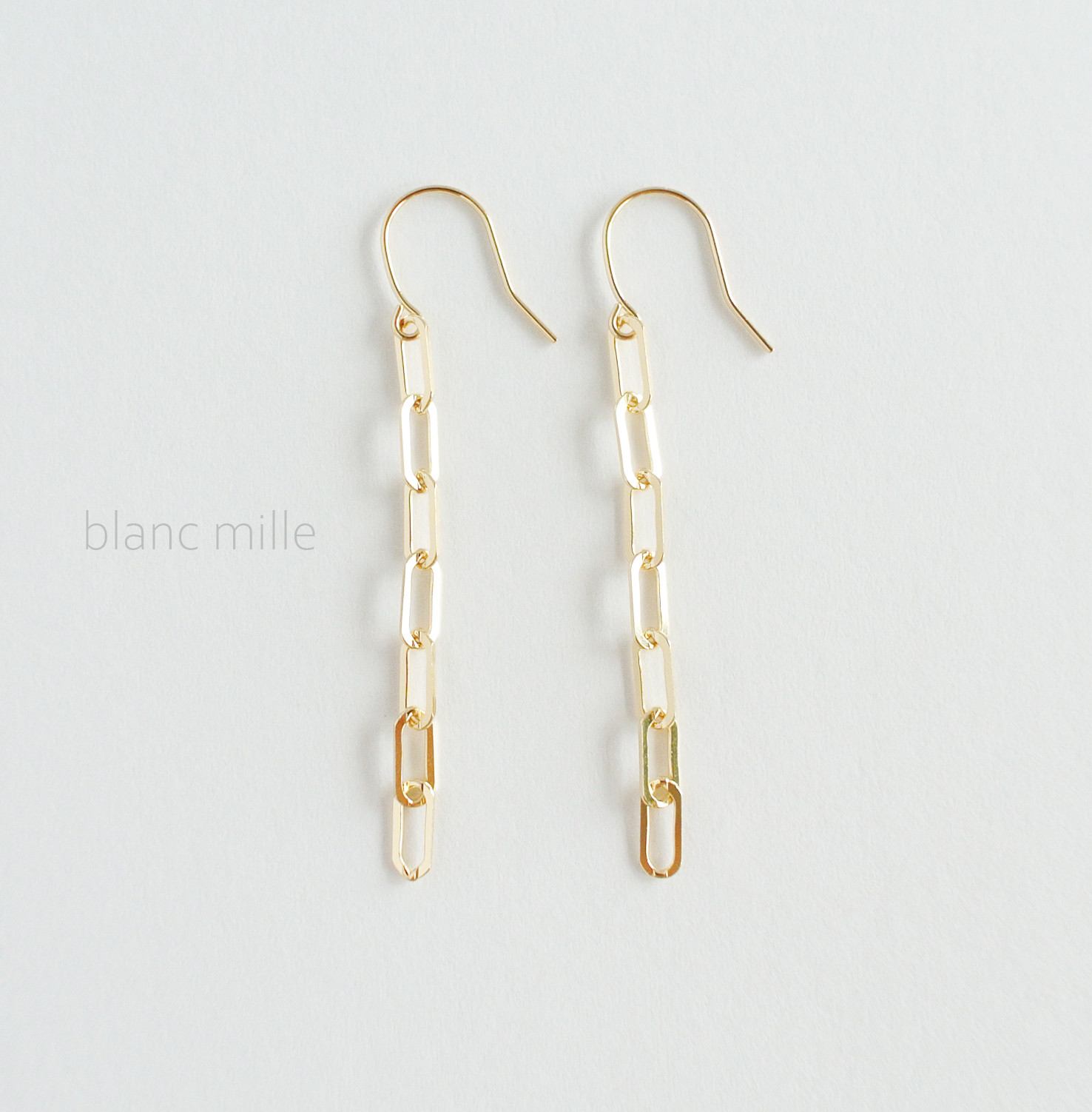 『ママ』チェーンピアス♡２連【トーン(ミーチ)】K18 スタッドピアス