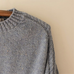 秋冬　手編み　ドロップショルダーセーター「Machinami sweater」ーTopaz（トパーズ） 11枚目の画像